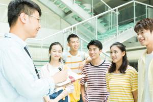 中原工学院继续教育学院是全日制吗？
