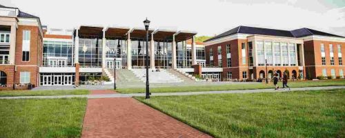 北京树人学校国际高中课程体系与学费标准