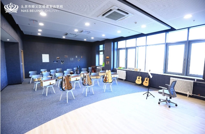 ˳��ŵ�°���ѧ��