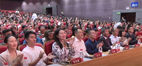 北外同文外国语学校开学典礼