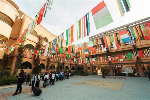 TOP9 Dover CourtѧУ