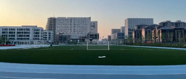 北京第一实验学校