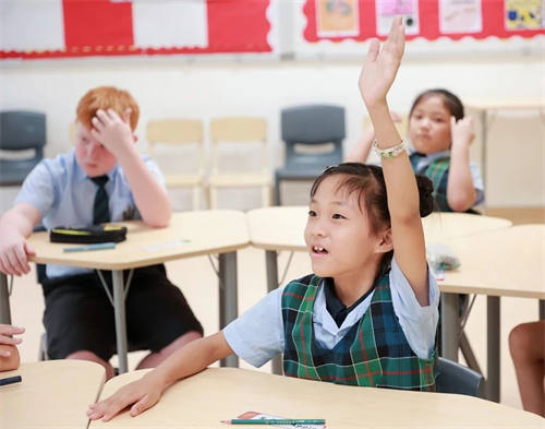 成都墨尔文学校教育分享会