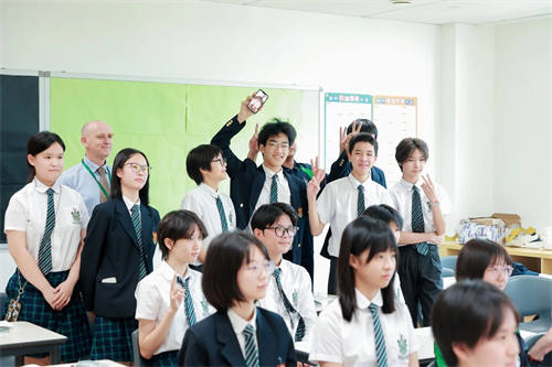 成都墨尔文学校教育分享会