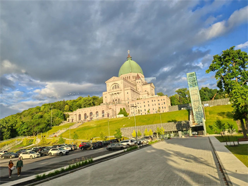 北京市通州区私立树人学校加拿大研学