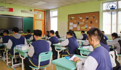 ʵ�������ѧУ