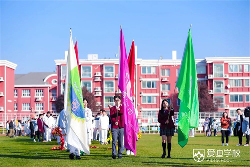 �����＾�˶���