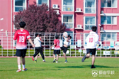 �����＾�˶���