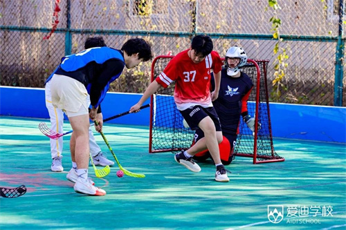 �����＾�˶���