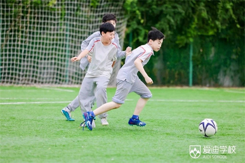 �����＾�˶���