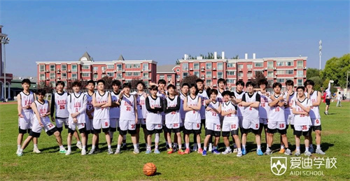 �����＾�˶���g