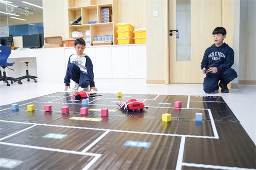 英雅盛彼德学校科技探秘日