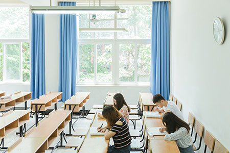 非全日制研究生怎么上课的?汇总了8所热招院校的上课方式