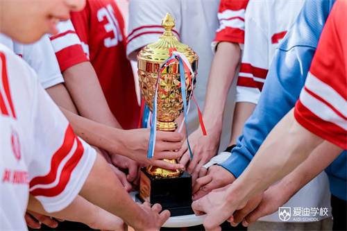 ���Ϸ���