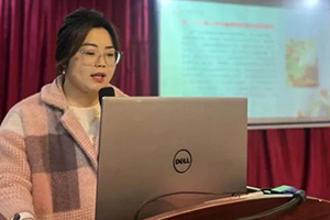 华油荣德小学开展教职工读书分享交流会活动！
