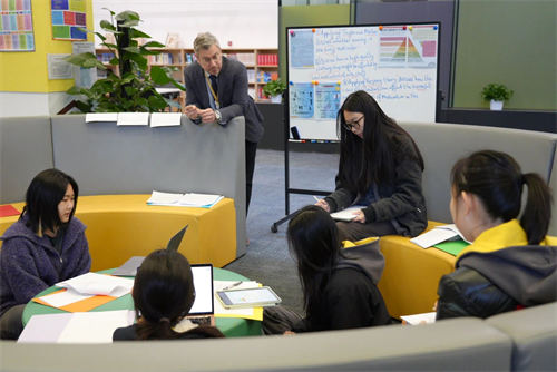 �������Ŀγ�