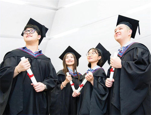 ����ҫ��HKDSE�γ�