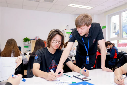 ����ҫ��HKDSE�γ�