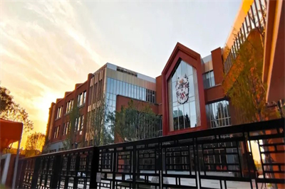 ��������ѧУ