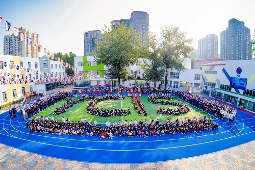 ����ҫ�й���ѧУ̽У