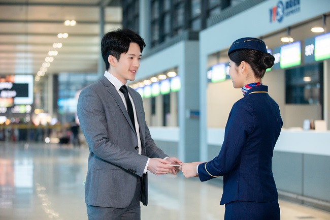 空姐盤發要求及標準分享,讓你一看就會!