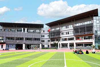 ����ѧУ�϶�У��