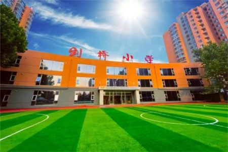 三河市燕桥学校在校学员真实点评！看完你会选择吗？
