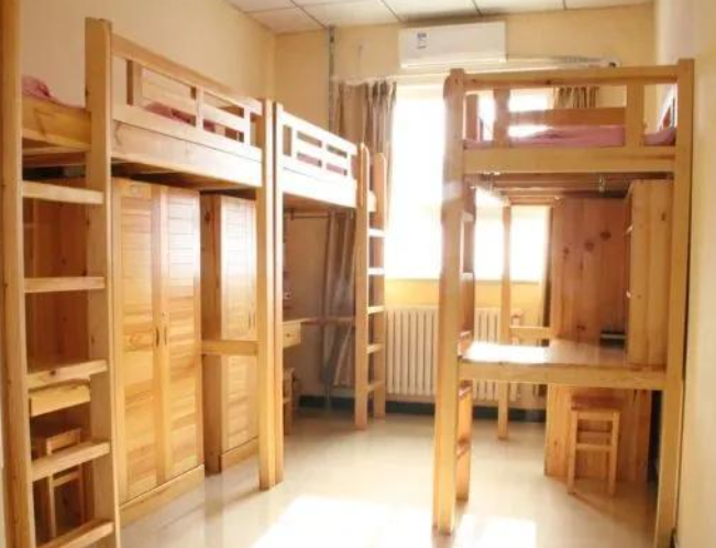 北京中关村外国语学校