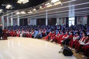 丰台区新北赋学校高中部禁毒宣传讲座：筑牢安全防线，护航青春不“毒”行！
