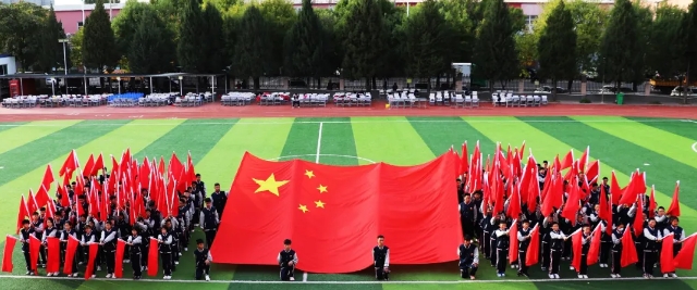 ����������ѧУ