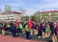 缅怀革命先烈 争做中华好少年——华油荣德小学清明节系列活动纪实