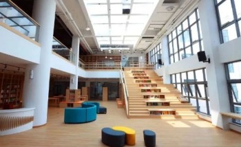 北京市丰台区建华学校