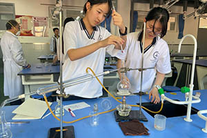 北京市师达中学校园