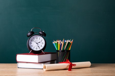 北京市丰台区新北赋学校插班生学籍转入北京政策解读，什么时候能办理转学？