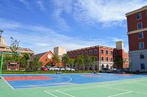 成都新津墨尔文学校