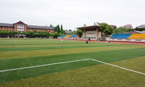 武漢工程科技學院