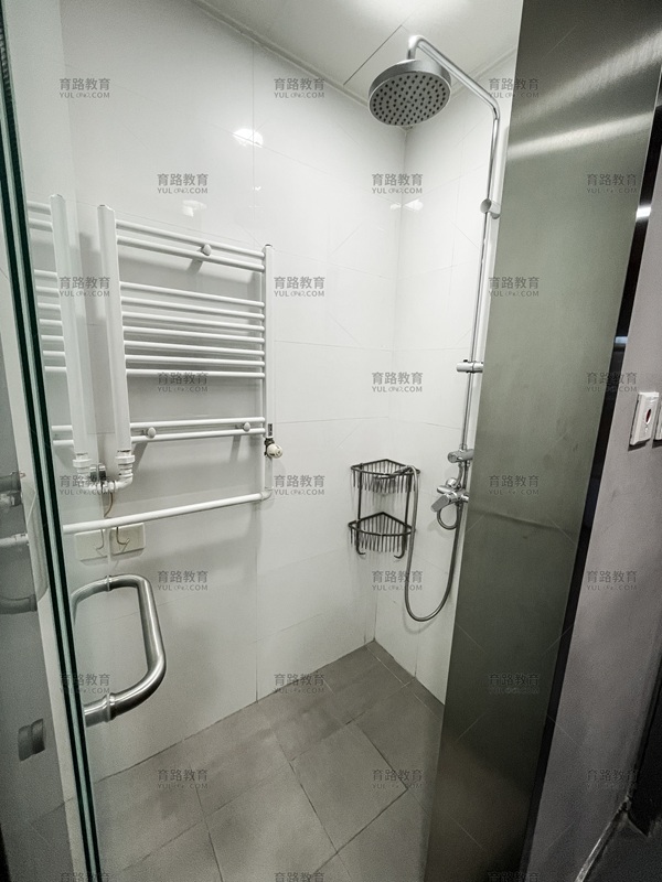 北京朝阳凯文学校宿舍环境