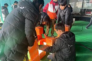 北京市私立汇佳学校开展六年级博物馆实践活动:木作藏匠心,双语传智慧!