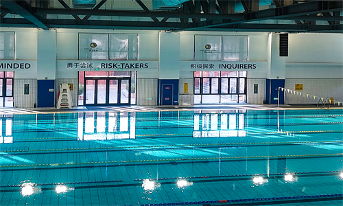 �����г���������ѧУУ԰����