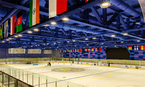 �����г���������ѧУУ԰����