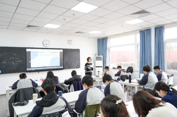 ����������ѧУ����ѧԺ������