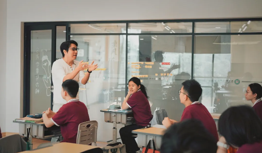 ����ѧУ���￼����֤