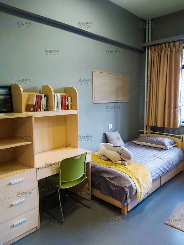 ������������ѧУѧ�ѱ�׼