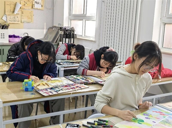 �йش������ѧУ����