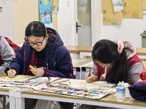 �йش������ѧУ����