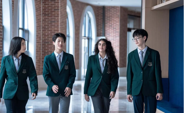 ����Ӣ��ʢ�˵¹��ʸ��д�ѧ¼ȡ