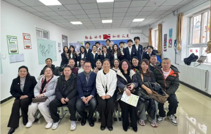 北京市中关村外国语学校开放日