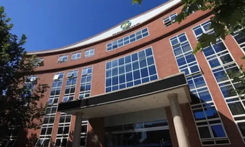 �������������ʵ��ѧУ