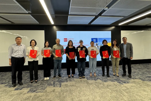 北京新亚学校成绩