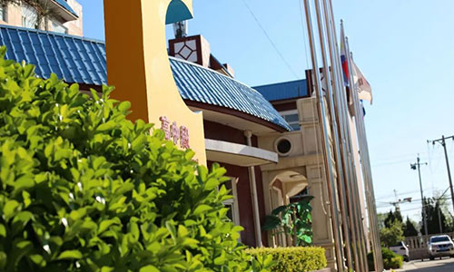 �����з�̨���±���ѧУ